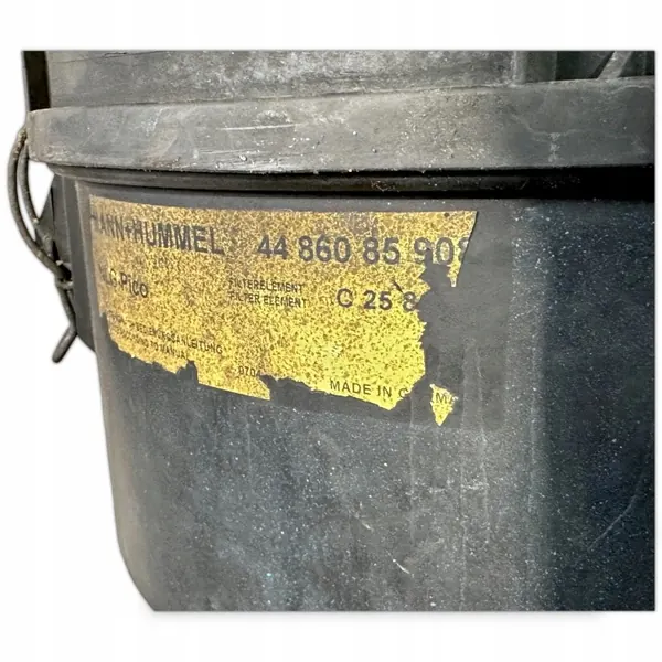 MAN Luftfiltergehäuse OEM 81064016268 - Gebraucht image 2
