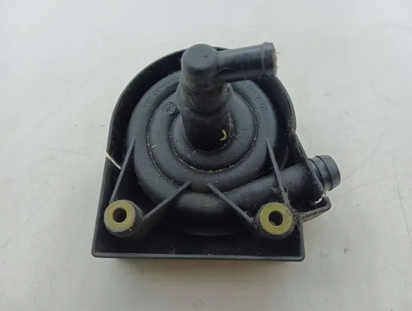 Séparateur d'huile Mercedes-Benz OEM A1110180334 image 2