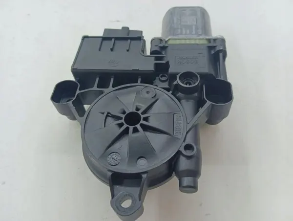 Seat Arona Linker achterdeur raambediening OEM E850202013 image 4
