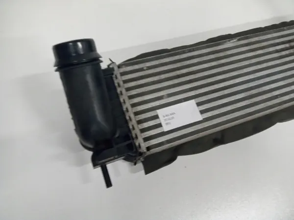 Intercooler OEM A4705010700 pour Mercedes X470 W470 image 3