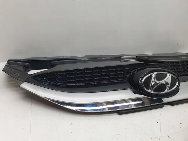 Hyundai IX35 Chrome Grill Emblem 86351-2Y000 image 2