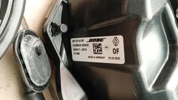 Bose Subwoofer Versterker OEM 280617523R voor Captur II image 3