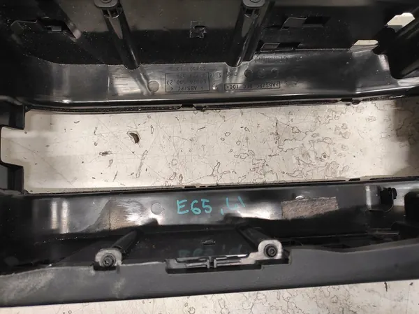 BMW 7 E65 E66 01- Tunnel Central image 5