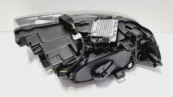 Vasen Xenon-ajovalot Volvo S60 V60 Lift 31420253 image 4