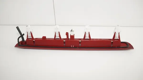 Fiat OE Bakre Bromsljus OEM 360189634 - Begagnad image 3