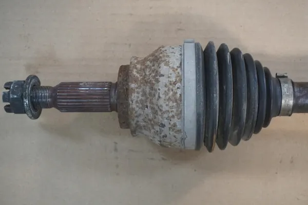 Höger CV-led Mitsubishi Outlander II 2.0DID 2007-2012 image 2