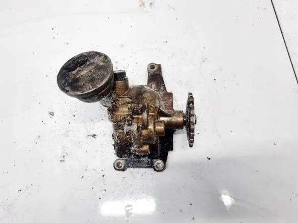 Mercedes-Benz Oljepump OEM 1111810201 - 1.8L image 2