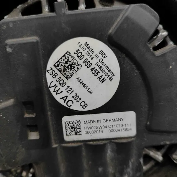 VW Kühlteil OEM 0488010148 für Golf VII 2.0L image 6