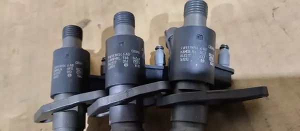 Injektor Land Rover Range Rover Jaguar 3.0D image 10