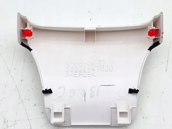 Moldagem console central Toyota Prius 2016 OEM 5892147020 image 5