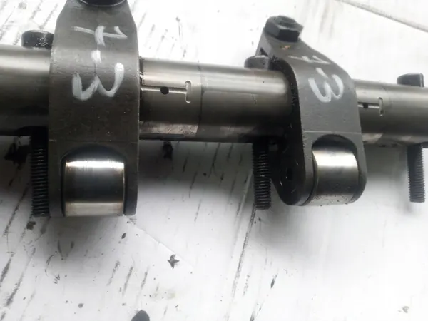 OEM 03G109527B Arbre à cames pour injecteurs-pompes 2.0 TDI image 3