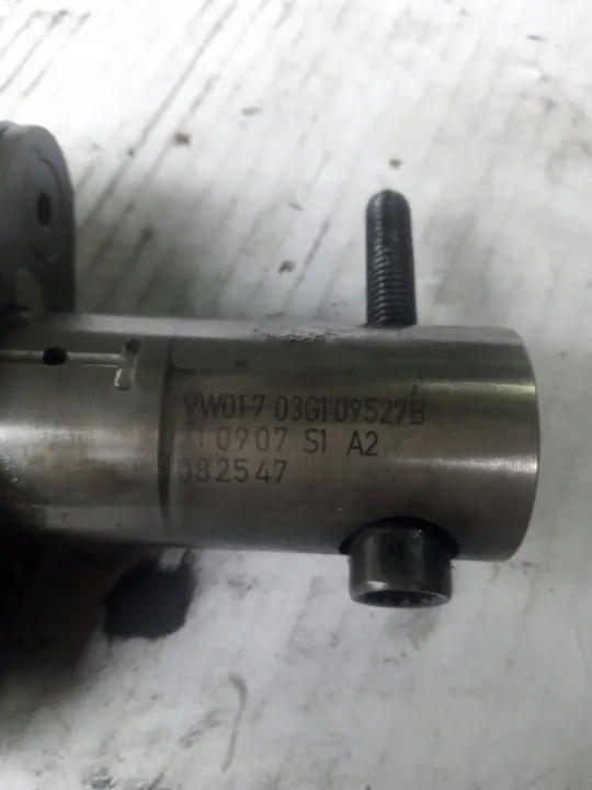 OEM 03G109527B Arbre à cames pour injecteurs-pompes 2.0 TDI image 4