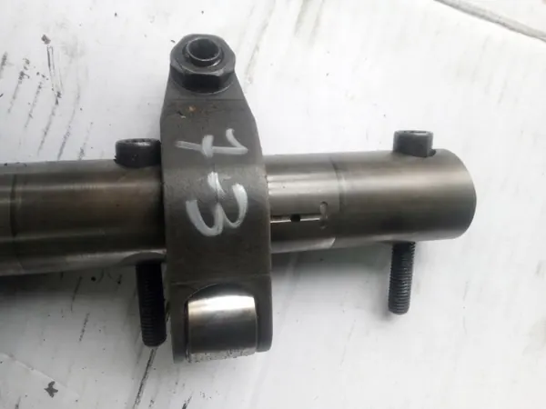 OEM 03G109527B Arbre à cames pour injecteurs-pompes 2.0 TDI image 7