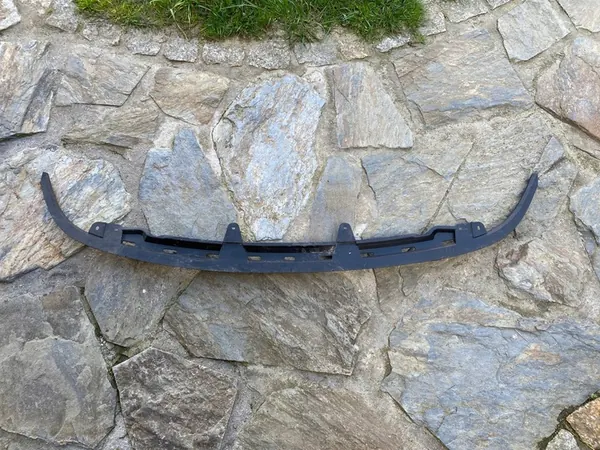 VW GOLF VI 6 5K Etupuskuri Spoileri 5K0805915 OEM image 7