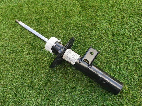 AMORTECEDOR DIANTEIRO ESQUERDO MERCEDES A KLASA 177 AMG 35 image 1