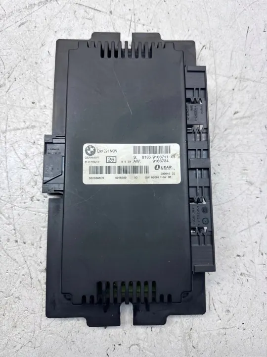 Module de contrôle d'éclairage OEM 7112369 pour BMW E87/E90/E91 image 2