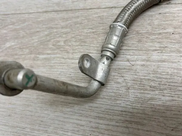 Porsche Turbo-olieleiding OEM 9461078851 - Gebruikt image 6
