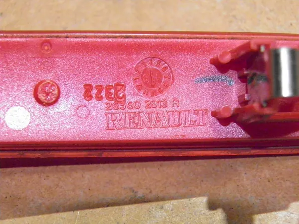 RENAULT TWINGO III TAKAVALON REFLEKTORI 265657641R image 3