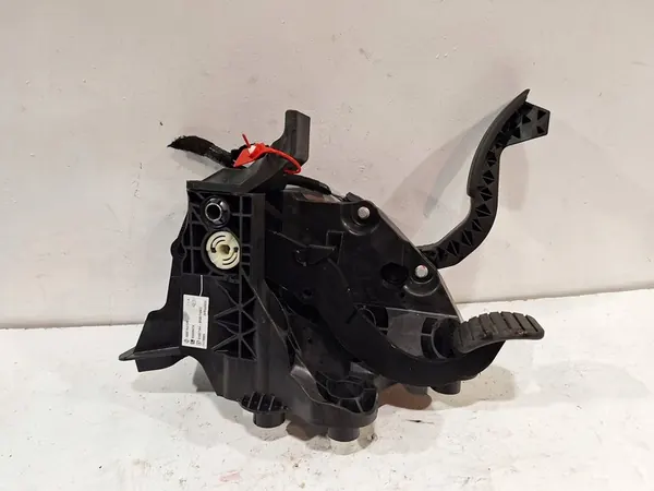 Gaspotentiometer Renault Trafic IV Vivaro B image 3