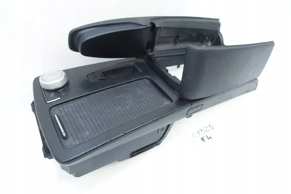 OEM A2046801339 Accoudoir pour Mercedes C W204 image 3