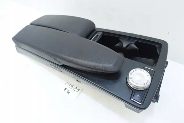 OEM A2046801339 Accoudoir pour Mercedes C W204 image 5