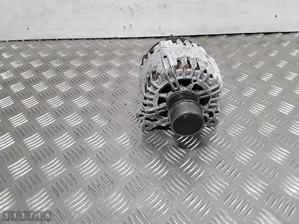 Audi A1 2017 Vaihtovirtageneraattori 1400tfsi OEM 04c903023m image 2