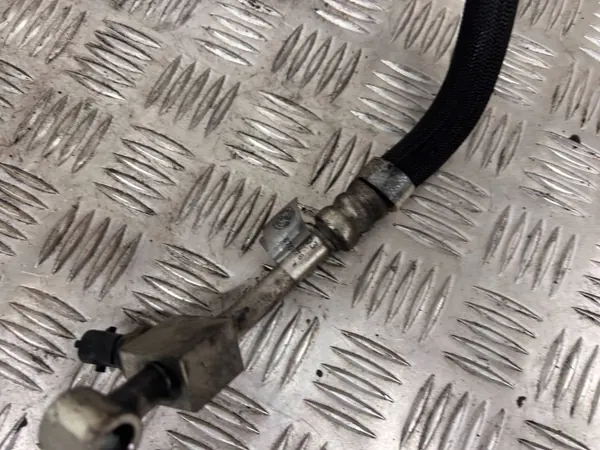 Maserati Servolenkungsschlauch OEM 670005776 image 4