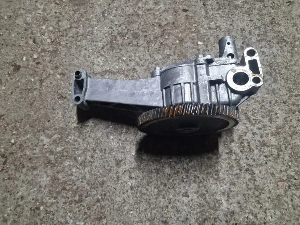 Pompe à huile Scania OEM 2142111 - Pièce d'origine image 2
