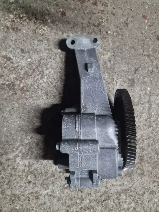 Pompe à huile Scania OEM 2142111 - Pièce d'origine image 3