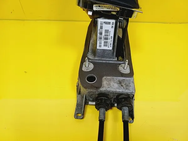 Sélecteur de vitesses manuel VW Passat B6 1.6 FSI OEM 3C0711265P image 4
