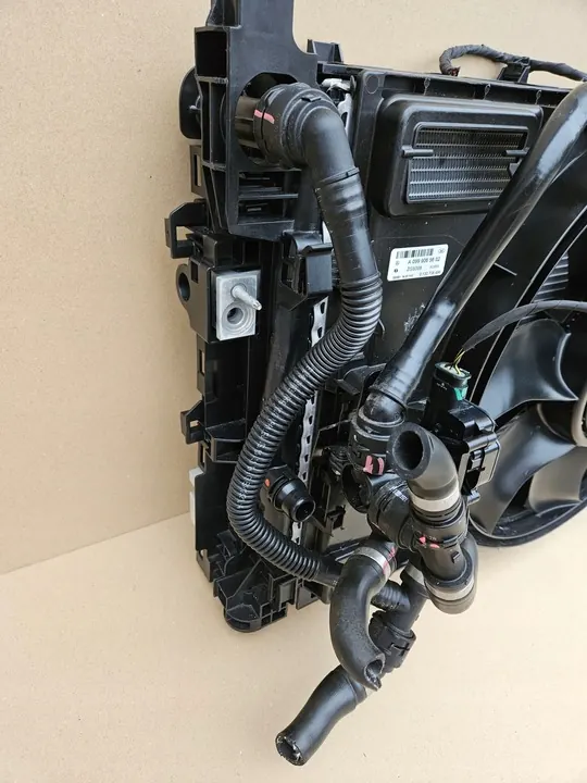 Complete Radiatoren Mercedes EQS EQE V294 V295 V296 V297 image 3