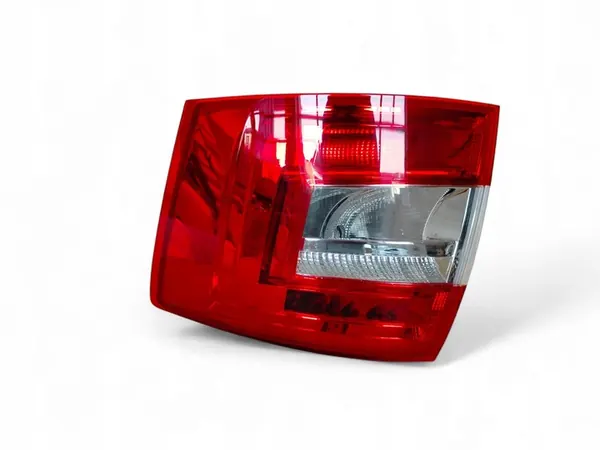 Lanterna traseira TYC Škoda Octavia III Kombi image 2