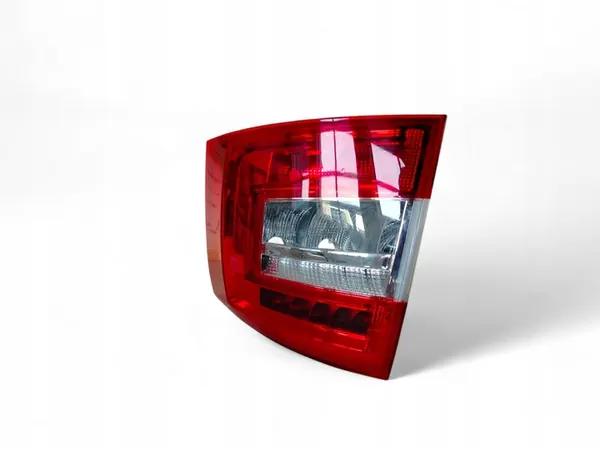 Lanterna traseira TYC Škoda Octavia III Kombi image 3