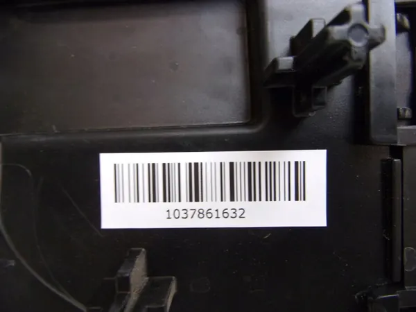 Zekeringkast Jeep Compass II OEM 1037861632 - Gebruikt image 7