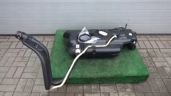 Réservoir à carburant OEM 9805116580 Peugeot 2008 I image 2