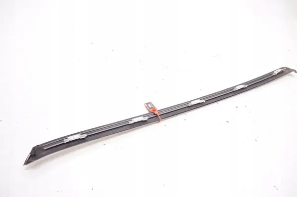 Junta de para-brisa dianteira esquerda Volvo XC60 I OEM 30784797 image 4