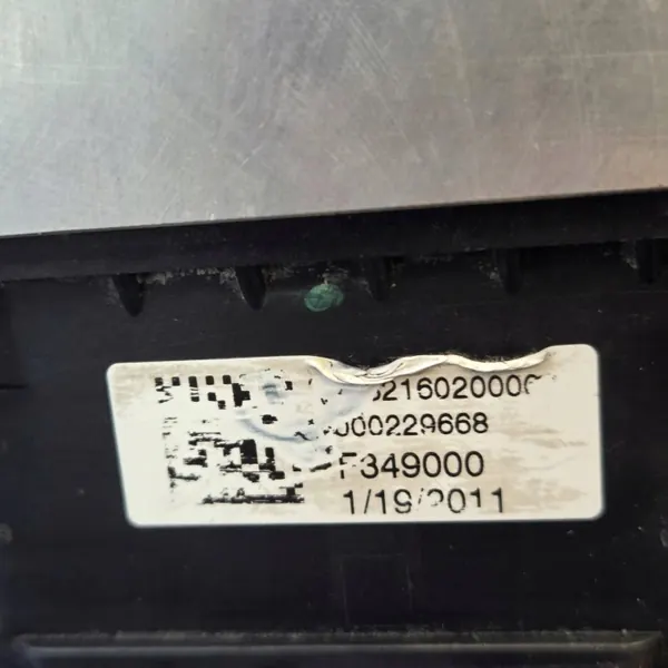 Pompe ABS OEM 68140741AA pour Jeep Grand Cherokee image 4