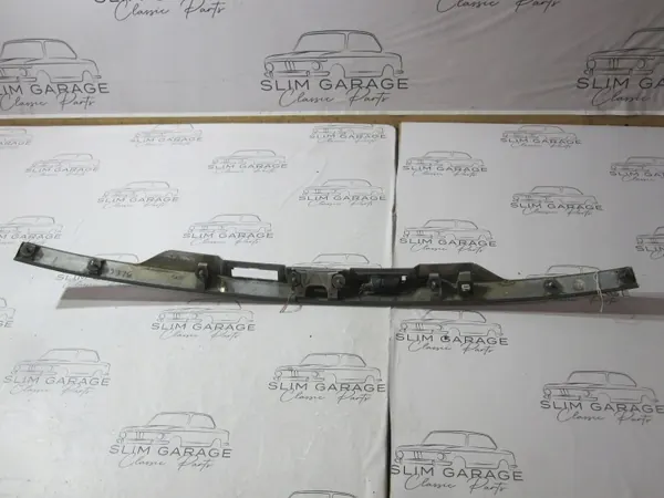 Opel Astra H 2009 Bakluckafoder OEM 13223916 image 3