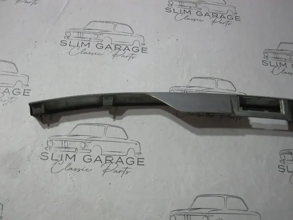 Opel Astra H 2009 Bakluckafoder OEM 13223916 image 9