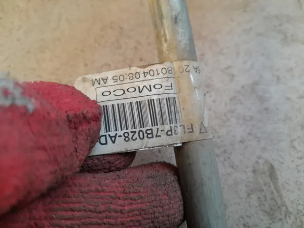 Öljynjäähdytysputki OEM FL3P-7H420-AD Ford F150 2014-17 image 3
