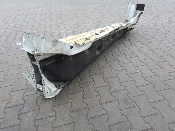 Longarina cabina direita OEM para Volvo FH4 FH5 Euro 6 image 3