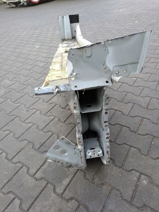 Longarina cabina direita OEM para Volvo FH4 FH5 Euro 6 image 6