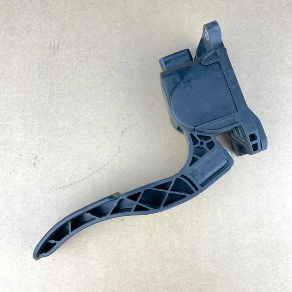 Mercedes Vito Viano W447 Gasreglage OEM a4473000200 image 5