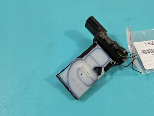 Sensor de Fluxo de Ar Renault OE OEM 8201680522 - Express 1.5 DCI image 3
