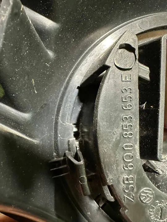 Grill Volkswagen Polo IV 9N LIFT image 9