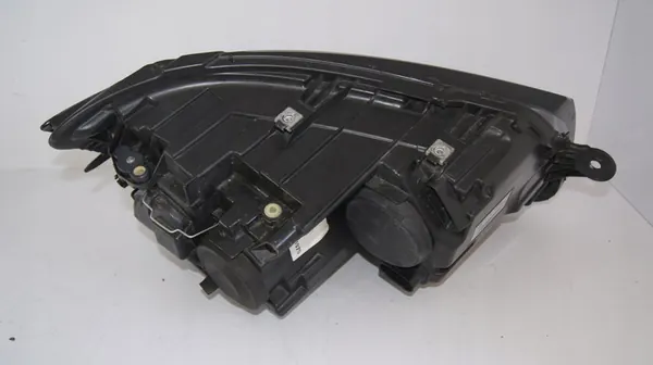 Farol esquerdo H7 VW Transporter T6 image 3