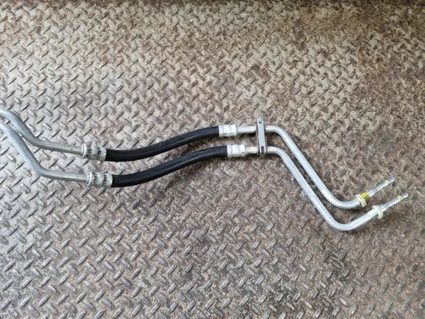 OEM 68244058AB Conduites d'huile boîte Jeep image 6