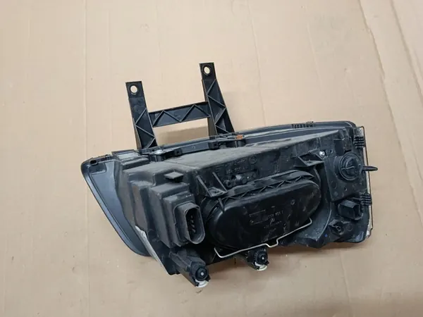 Farol esquerdo VW T5 original usado 7H1941015T MIK image 3