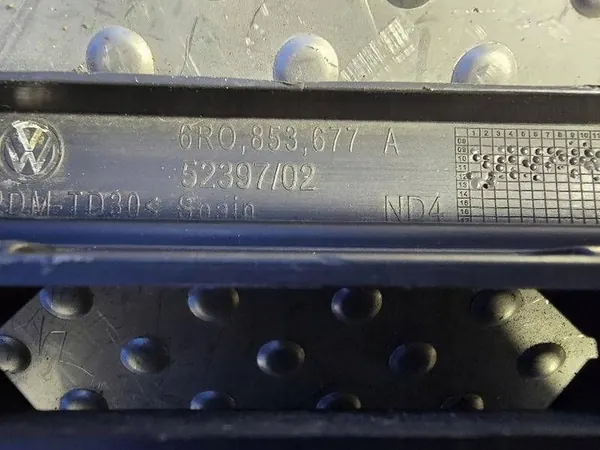 VW POLO V 6R Griglia Parafango Anteriore 6R0853677A image 6