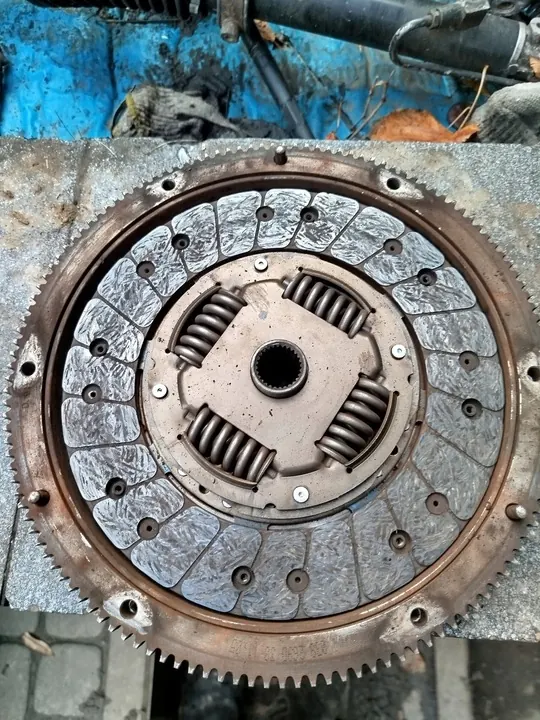 Kit de embreagem VW CADDY III 1.9L OEM 038105273D image 7